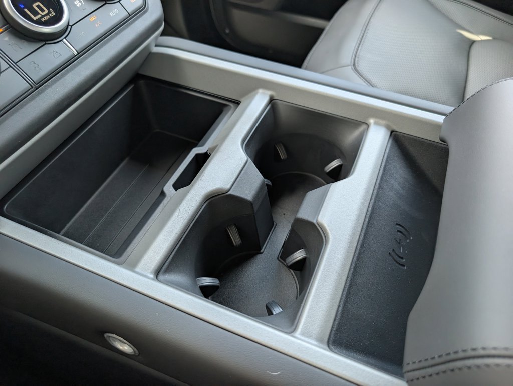 New 2026 Santorini Black LAND ROVER V8 image 21