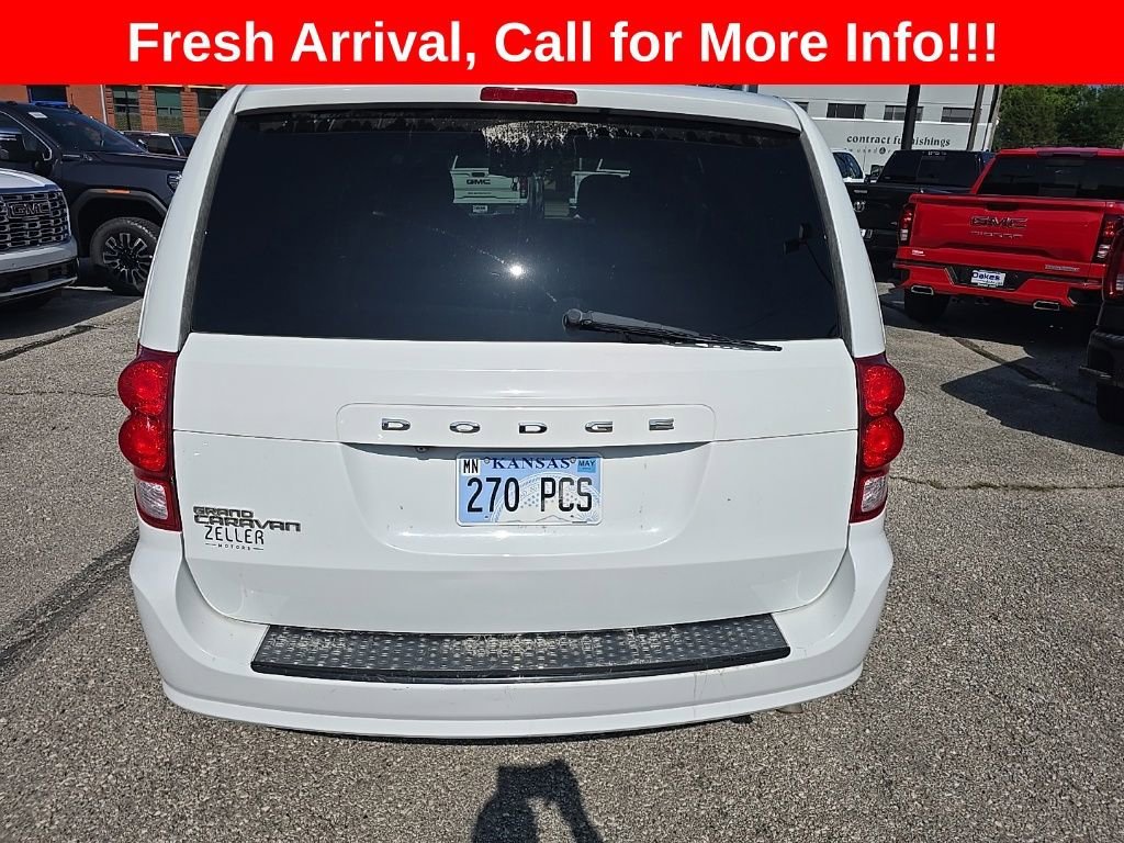 Used 2015 White Dodge SE Plus image 21