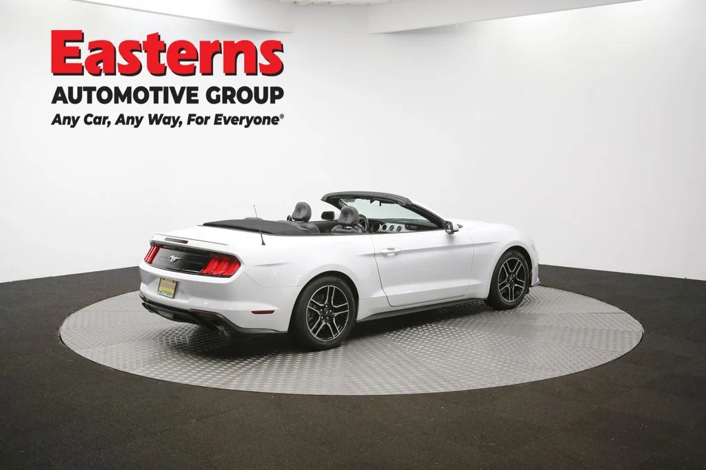 Used 2022 White Ford EcoBoost Premium image 39