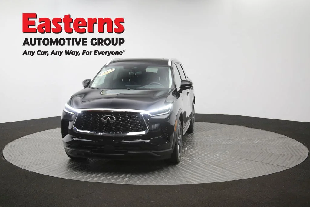 Used 2023 Black INFINITI LUXE image 58
