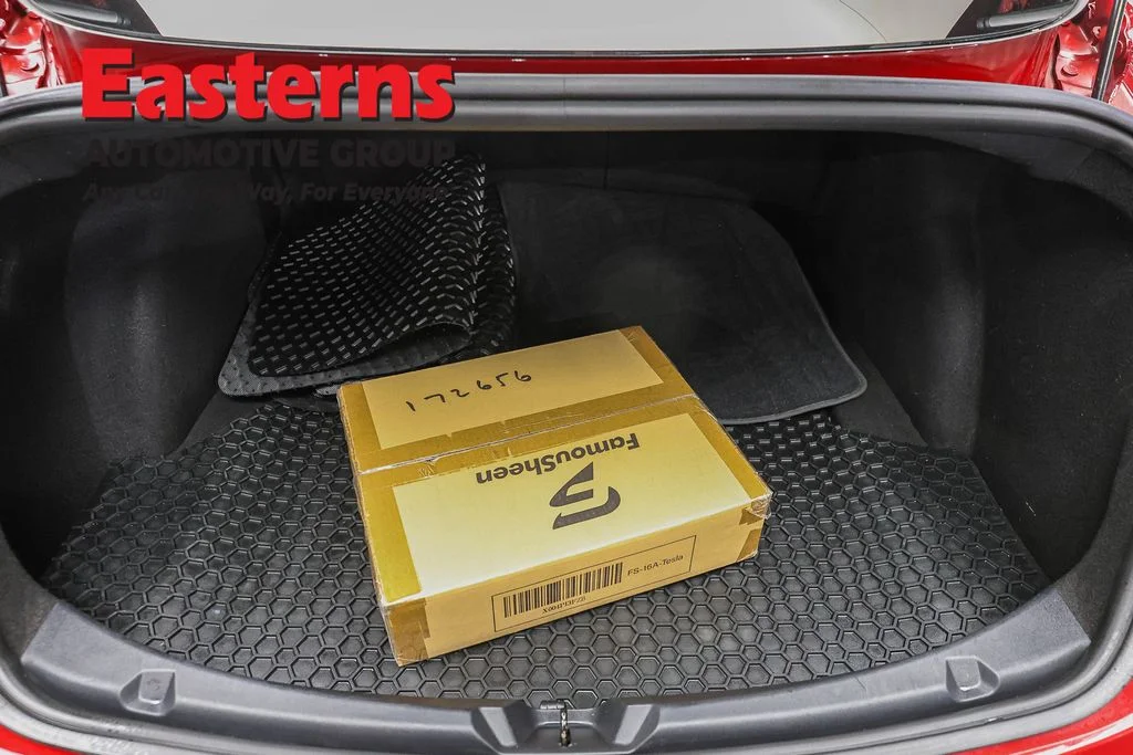 Used 2018 Red Tesla Long Range image 9