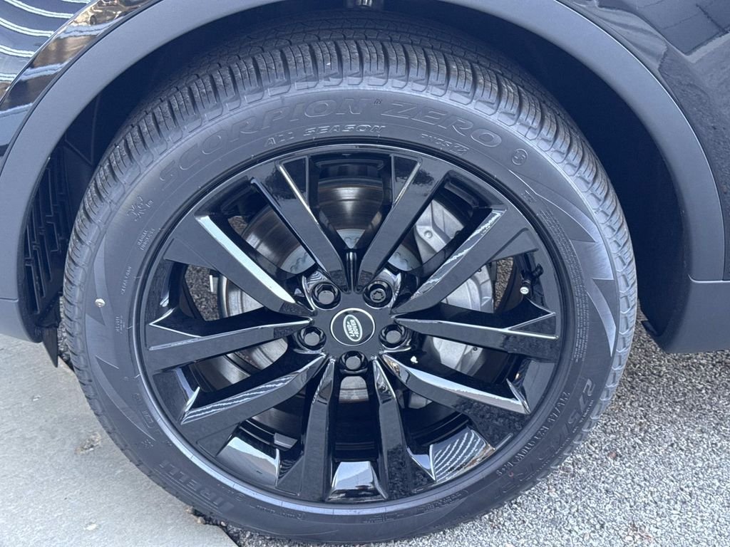New 2026 Santorini Black Land Rover S image 12