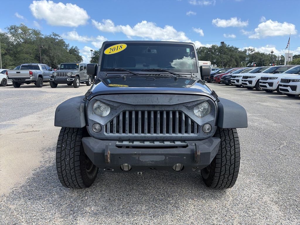 Used 2018 Gray Jeep Unlimited Sport image 9