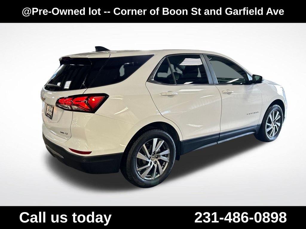 Used 2024 White Chevrolet LT image 5