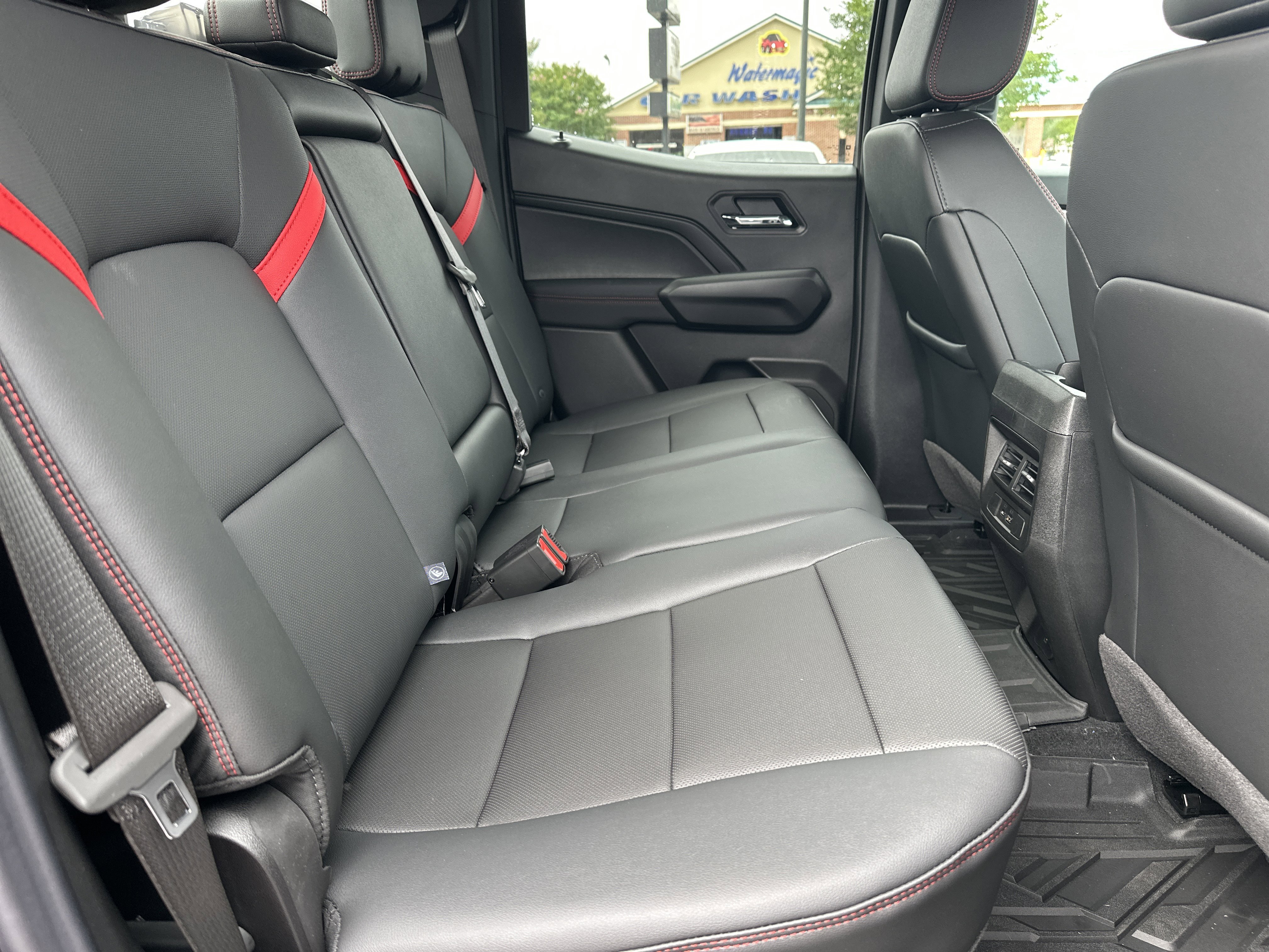 2026 Chevrolet Colorado Z71 - Photo 16