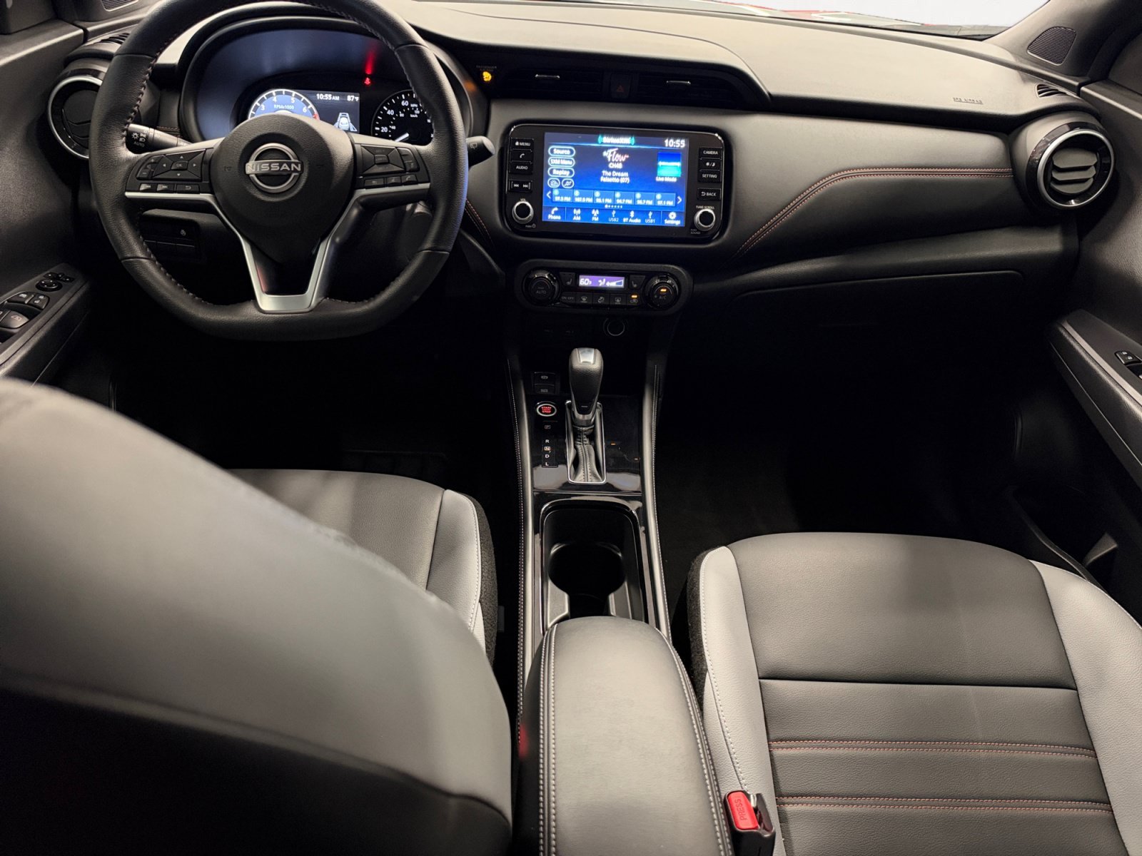 Used 2023 Gray/Super Black Nissan SR image 3
