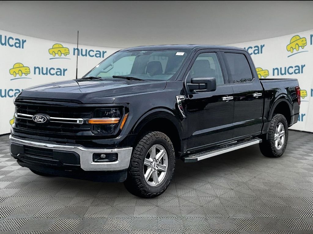Used 2025 Black Ford XLT image 3