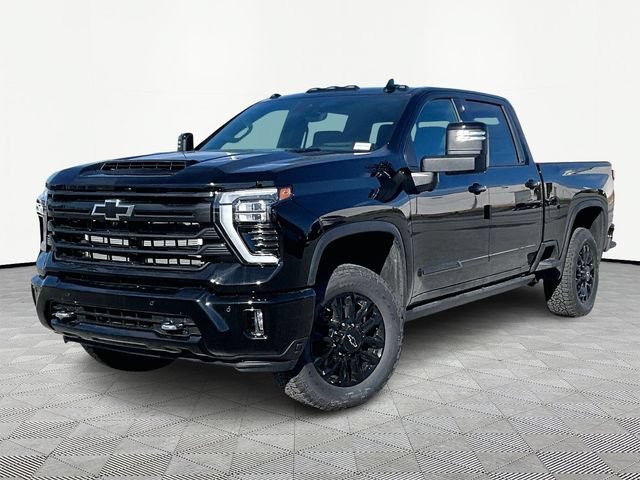 New 2026 Black Chevrolet High Country image 3
