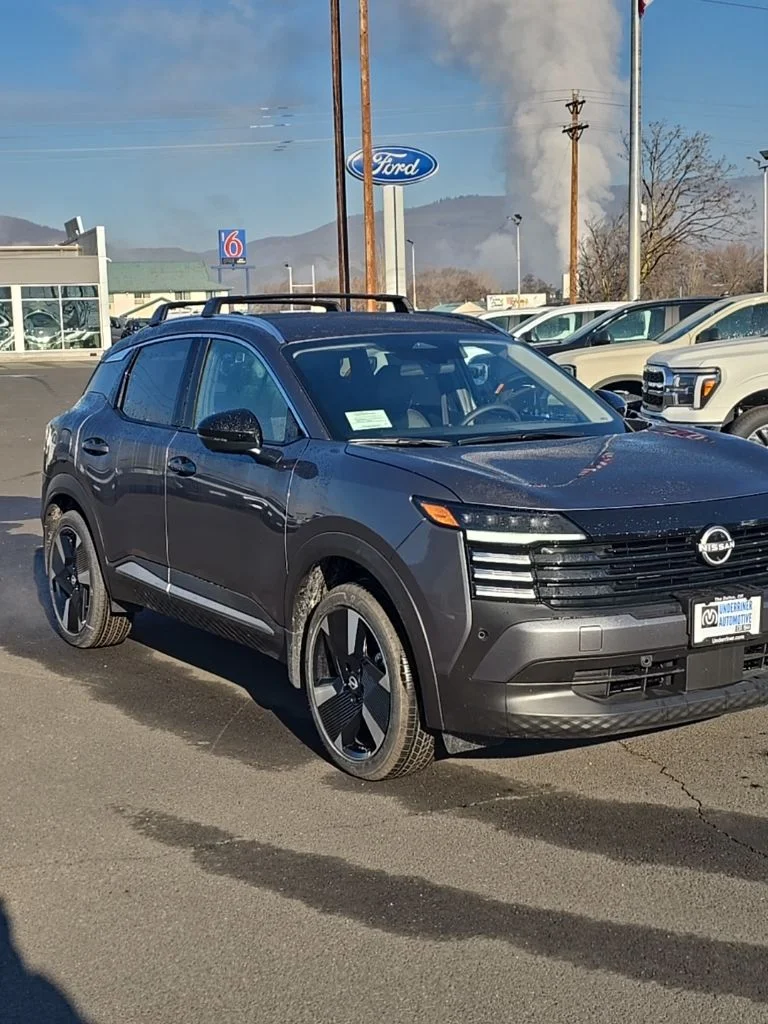 2026 Nissan Kicks 2.0 SR AWD's photo