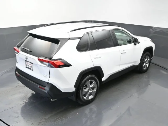 Used 2025 White Toyota XLE image 45