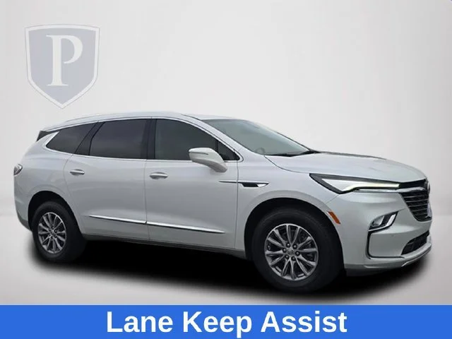 Used 2024 White Frost Tricoat Buick Essence image 2