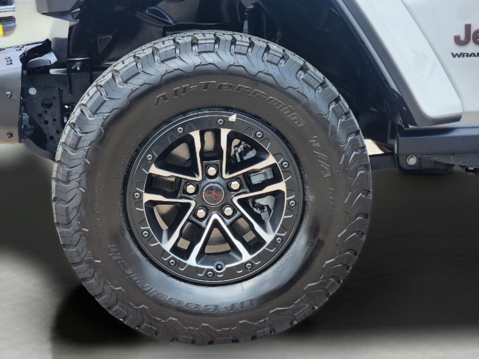 2025 Jeep Wrangler photo 10 of 34