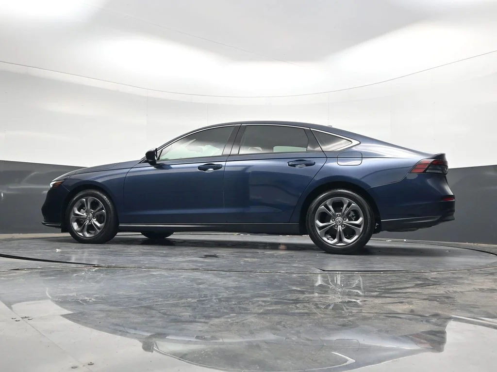 Certified Used 2024 Canyon River Blue Metallic Honda EX image 30