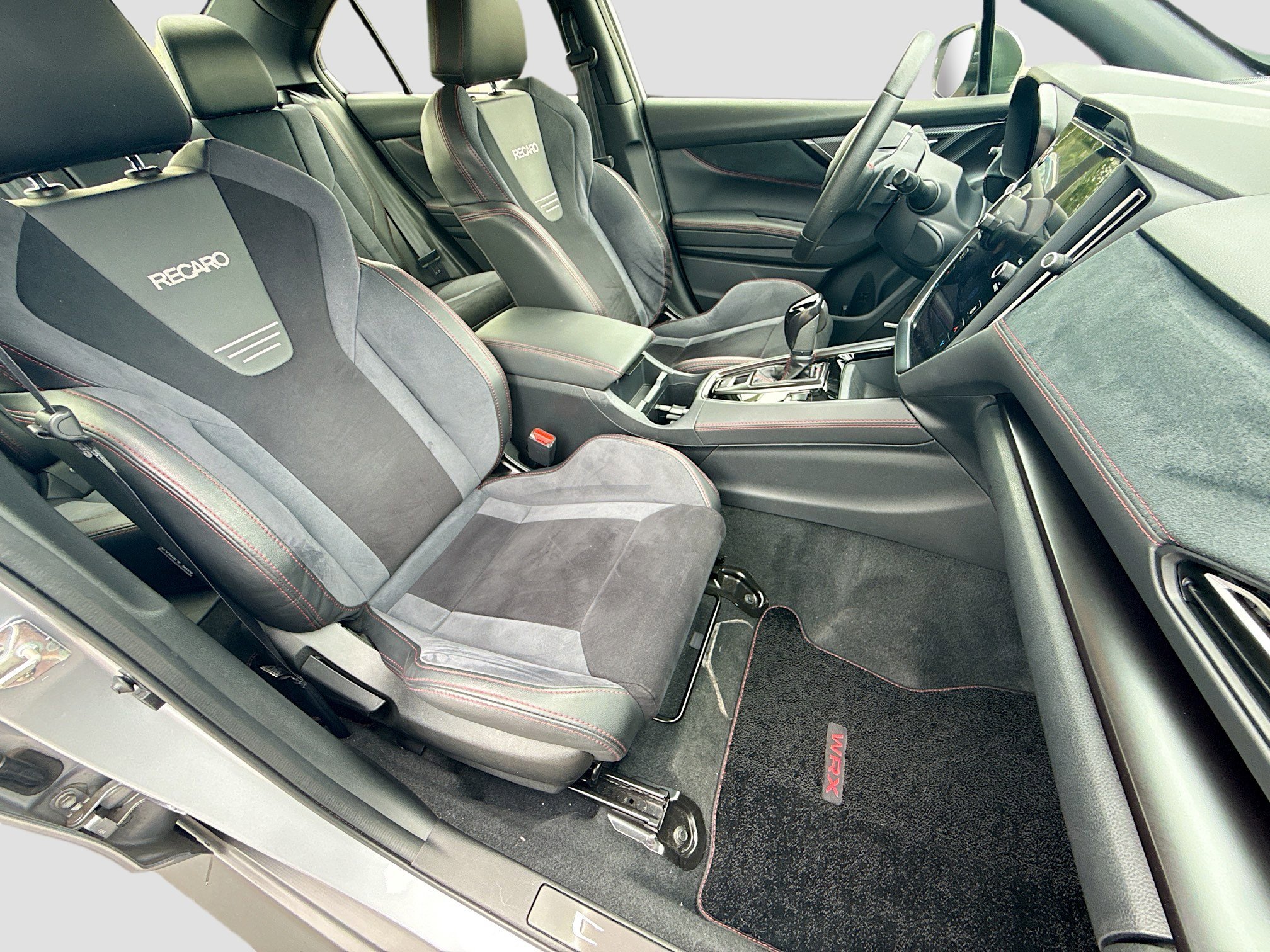 Certified Used 2022 Ice Silver Metallic Subaru GT image 14