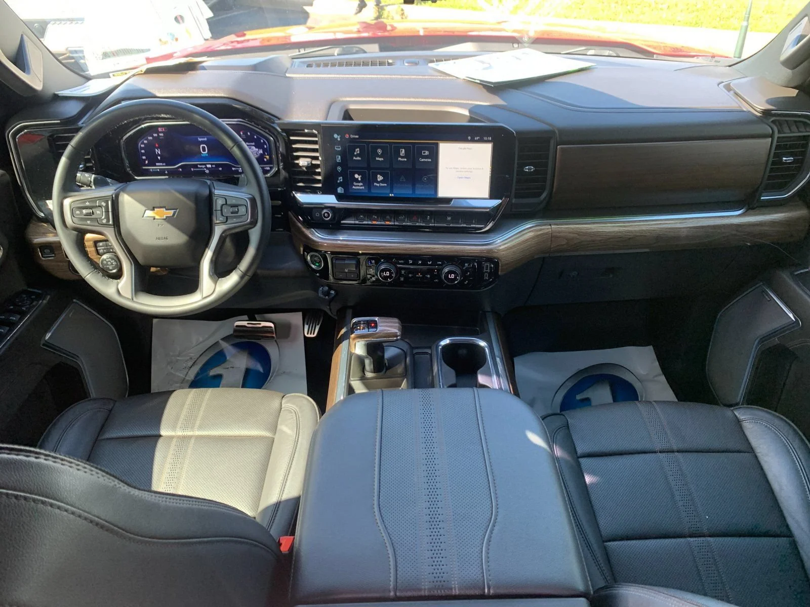 Used 2024 Radiant Red Tintcoat Chevrolet High Country image 15