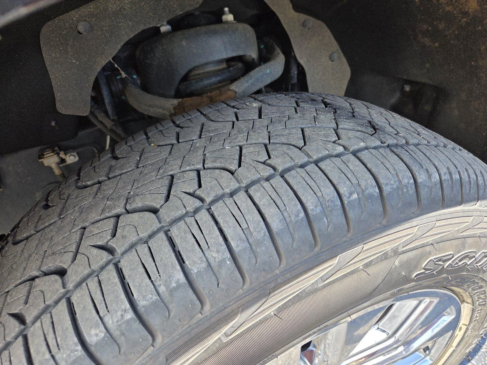 Used 2024 Agate Black Ford XLT image 31