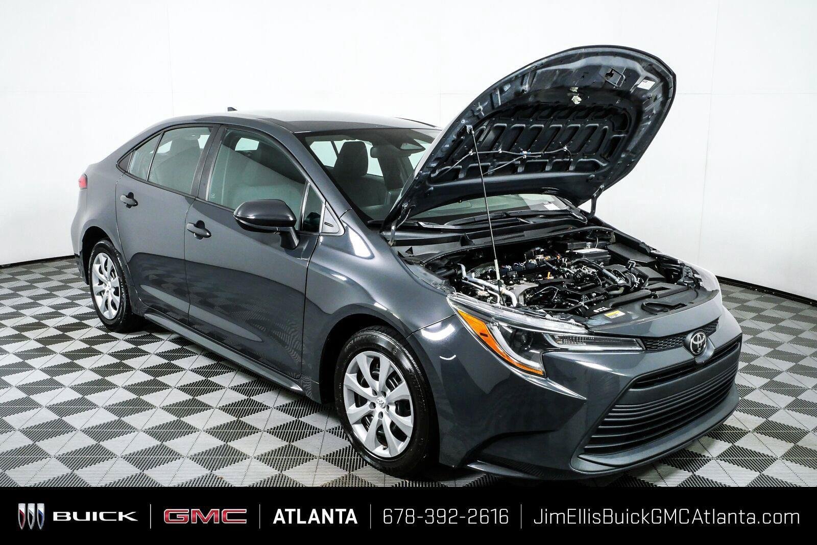 Used 2023 Underground TOYOTA LE image 32