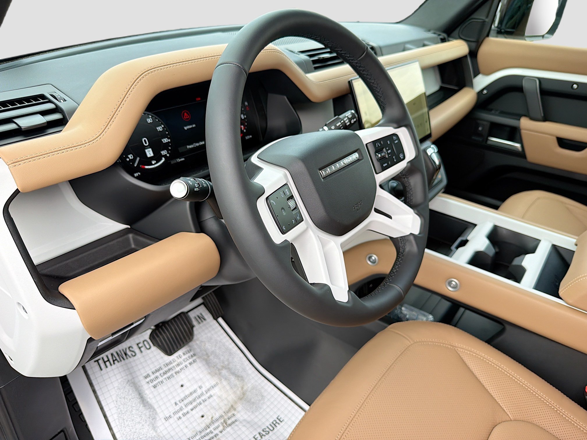 New 2026 Fuji White Land Rover X-Dynamic SE image 26