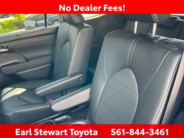 Used 2023 Blue Toyota XLE image 19