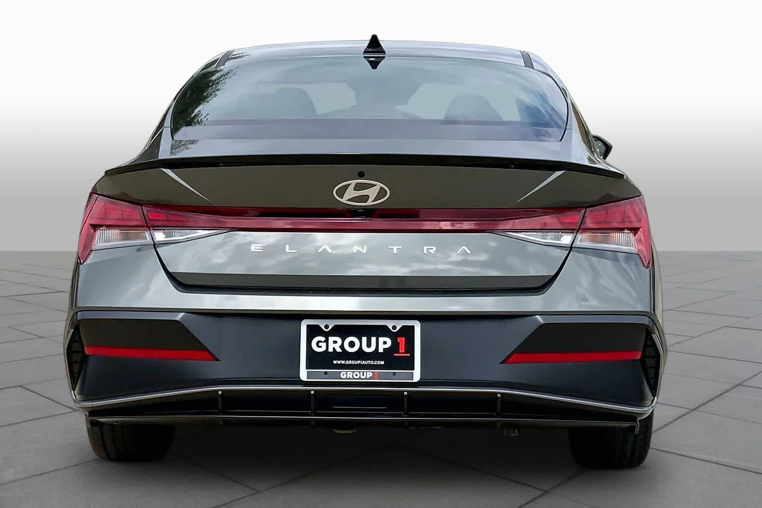 Certified Used 2026 Amazon Gray Hyundai SEL Sport Premium image 4