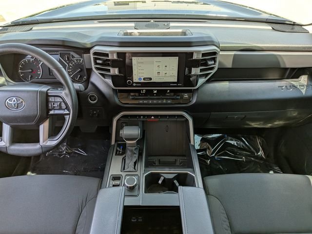 Used 2024  Toyota SR5 image 16