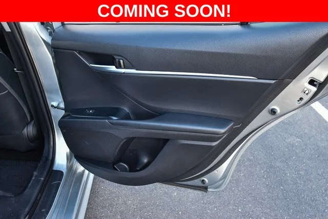 Used 2022 Silver Toyota SE image 26