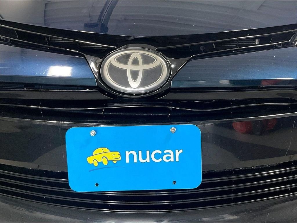 Used 2017 Blue Toyota LE image 31
