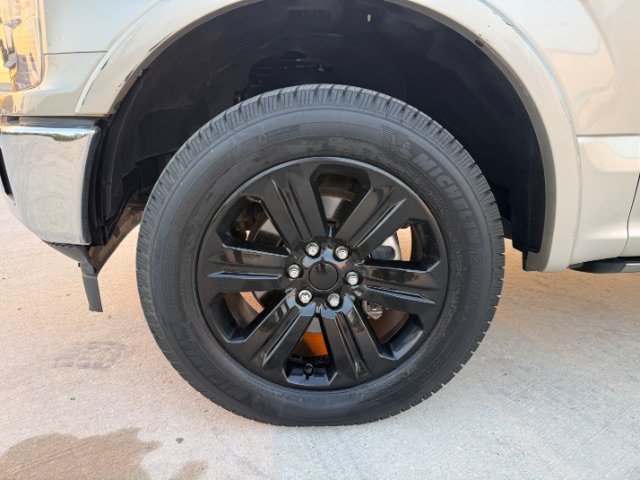 Used 2018 Gold Ford King Ranch image 10