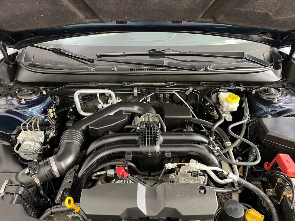 Used 2018 Blue Subaru 2.5i image 12