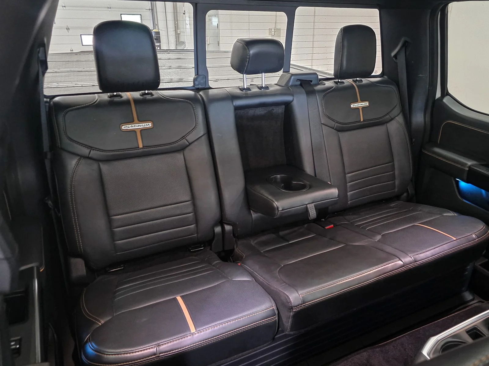 Used 2023  Ford Platinum image 22