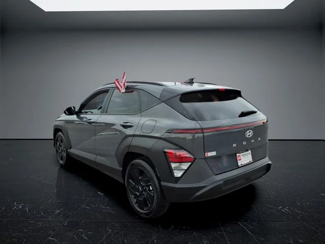 Used 2026 Gray Hyundai SEL Sport image 4