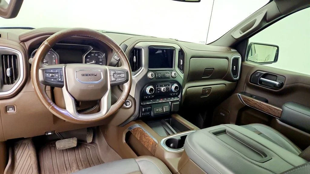 Used 2021 Hunter Metallic GMC 4WD Crew Cab 147