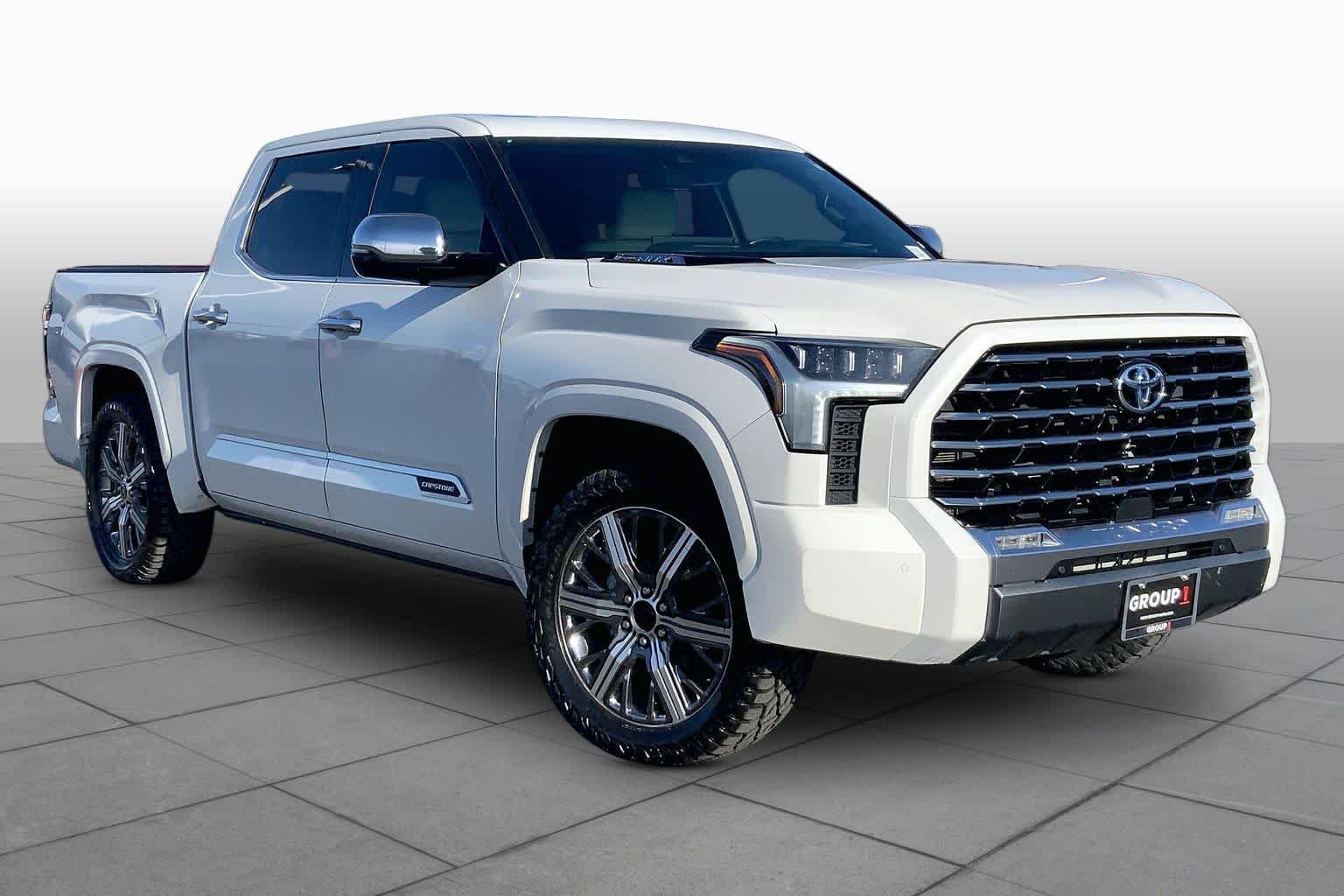 Used 2023 Wind Chill Pearl Toyota Capstone Hybrid image 3