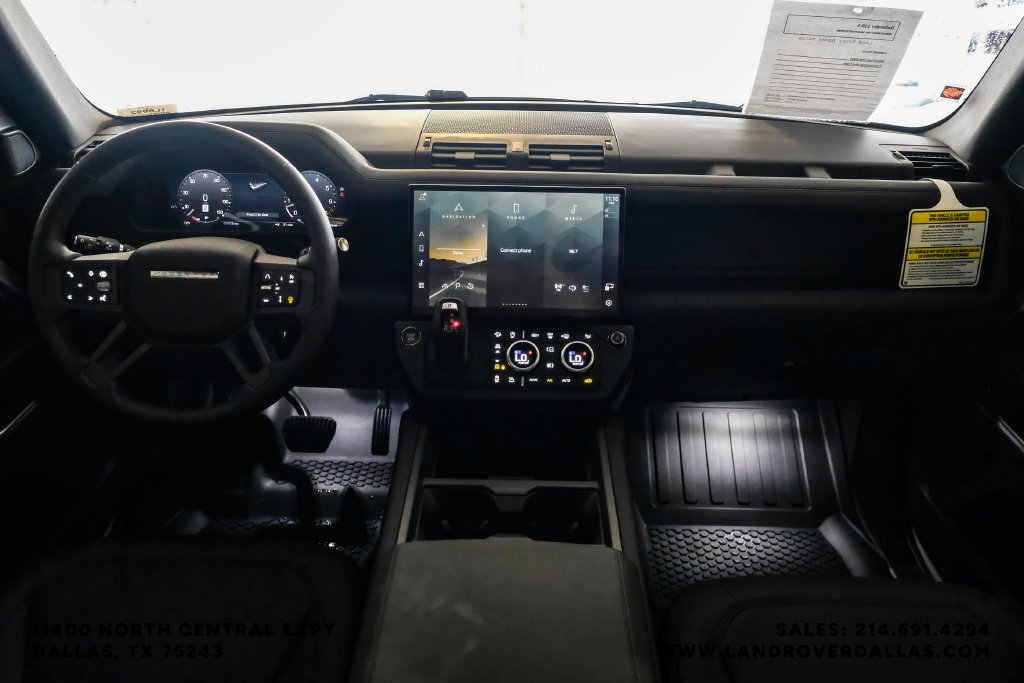New 2026 Borasco Grey Metallic Land Rover S image 12