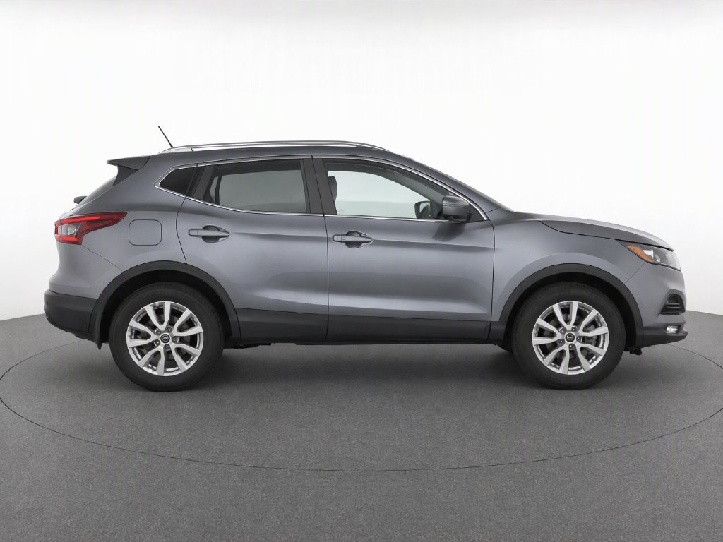 Used 2020 Gray Nissan SV image 7