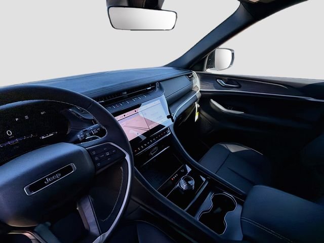 New 2027 White Jeep Limited image 9