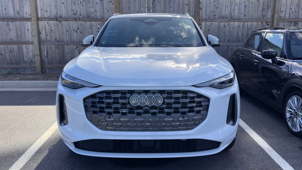 Used 2025 Glacier White Audi 2.0T Premium Plus image 12