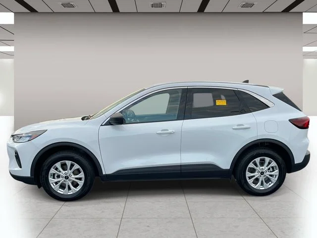 Used 2024 White Ford Active image 7