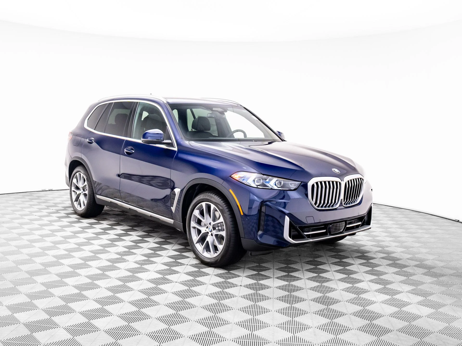 Used 2026 Blue BMW xDrive40i image 8