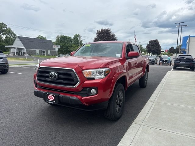 Used 2022 Red Toyota SR5 image 6