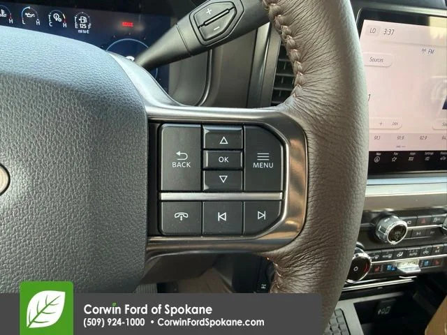New 2026 Star White Metallic Tri-Coat Ford F-350® King Ranch® image 22