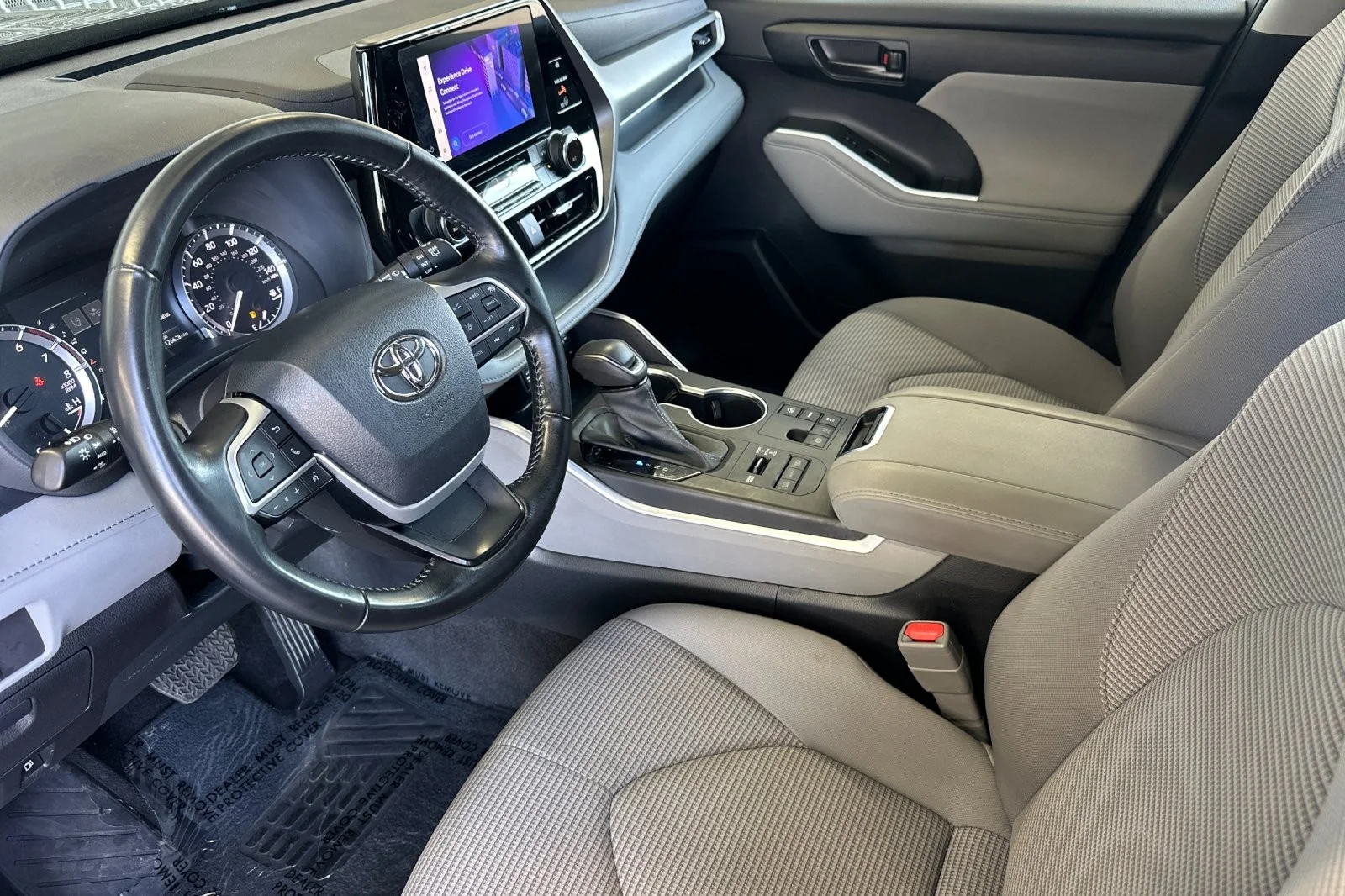 Used 2023 MIDNIGHT BLACK Toyota LE image 9