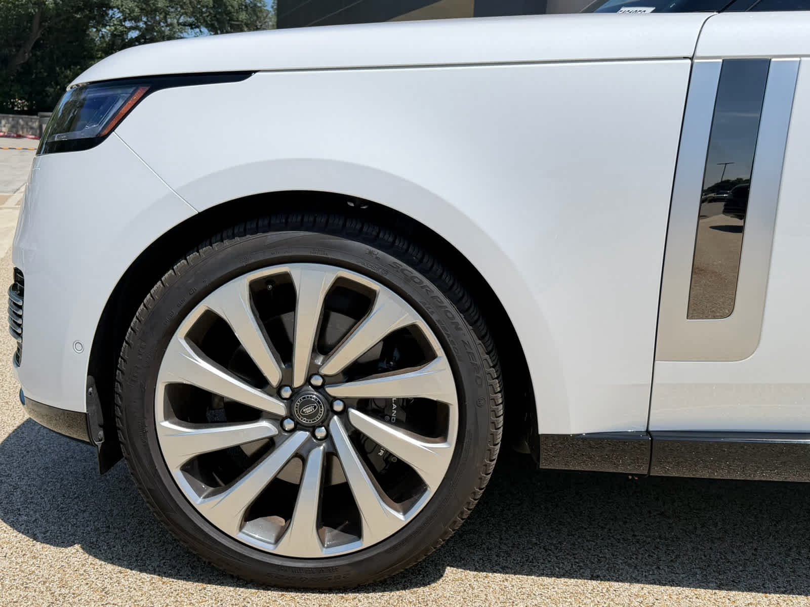 Certified Used 2024 Ostuni Pearl White Metallic Land Rover SV image 10