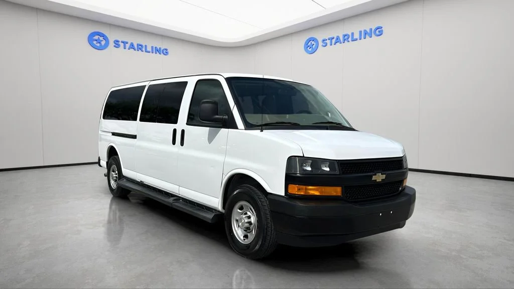 Used 2023 Summit White Chevrolet 1LS image 13