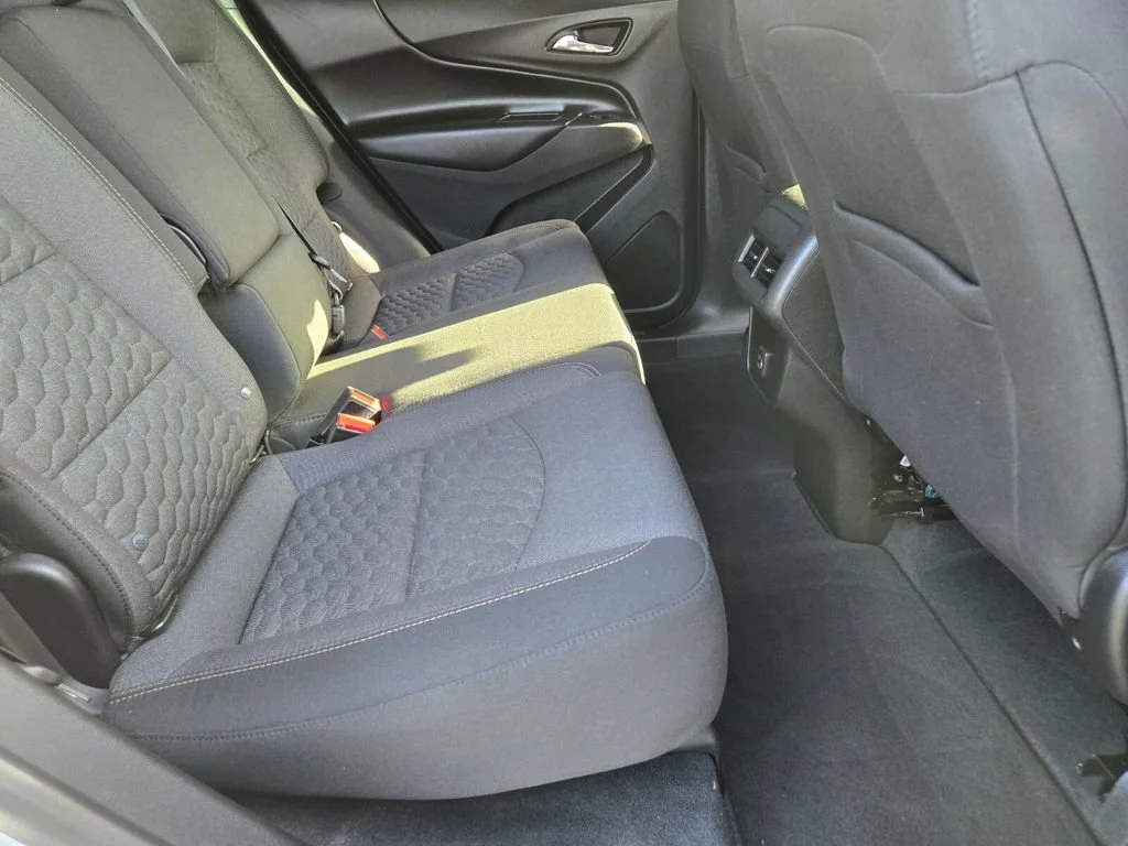 Used 2019 SILVER ICE METALLIC Chevrolet LT image 14