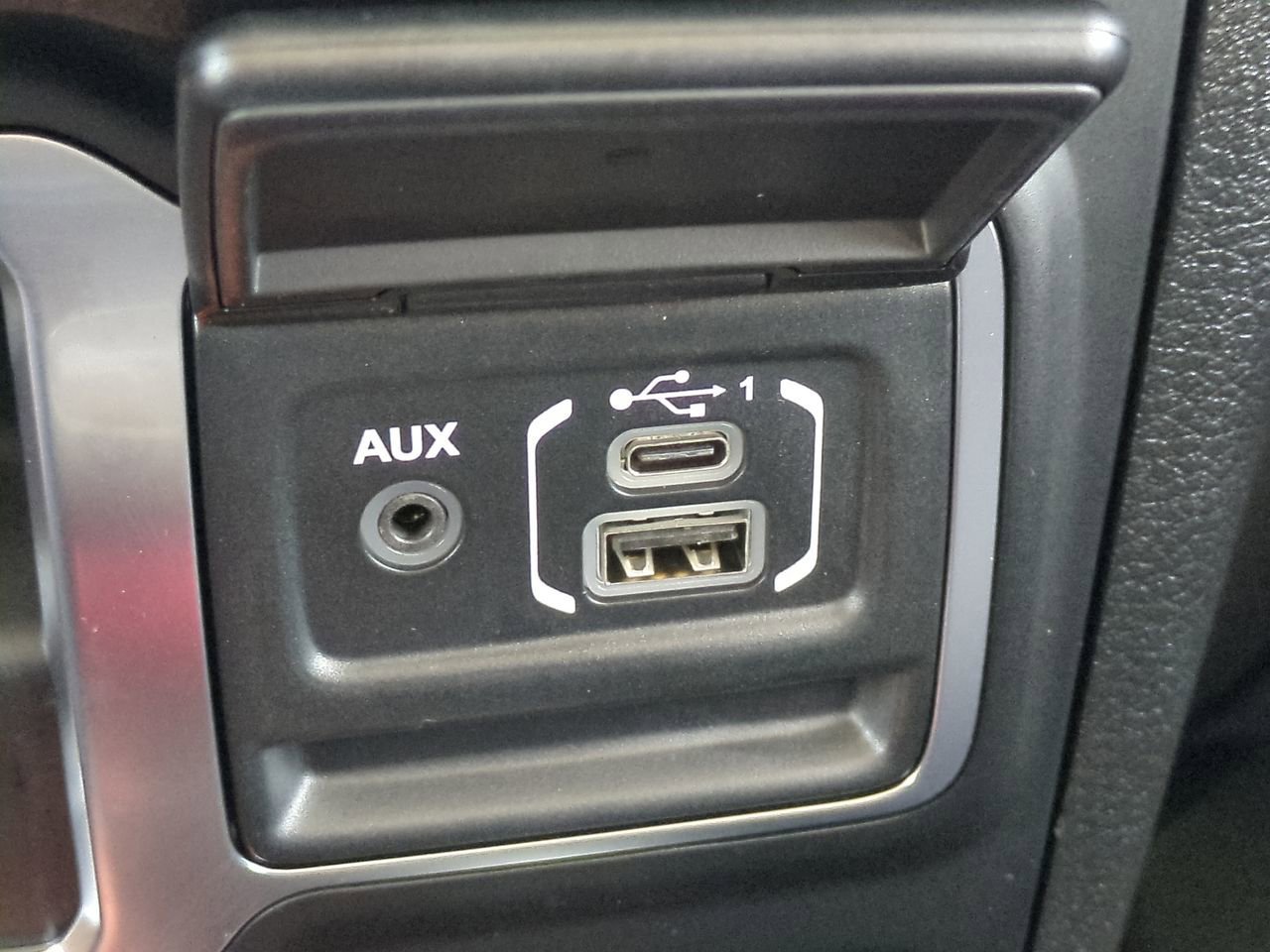New 2026 41 Jeep Sport image 20