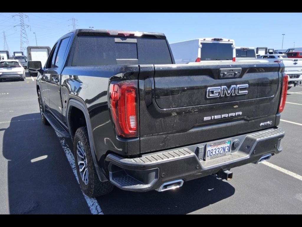 Used 2022 Black GMC AT4 image 3