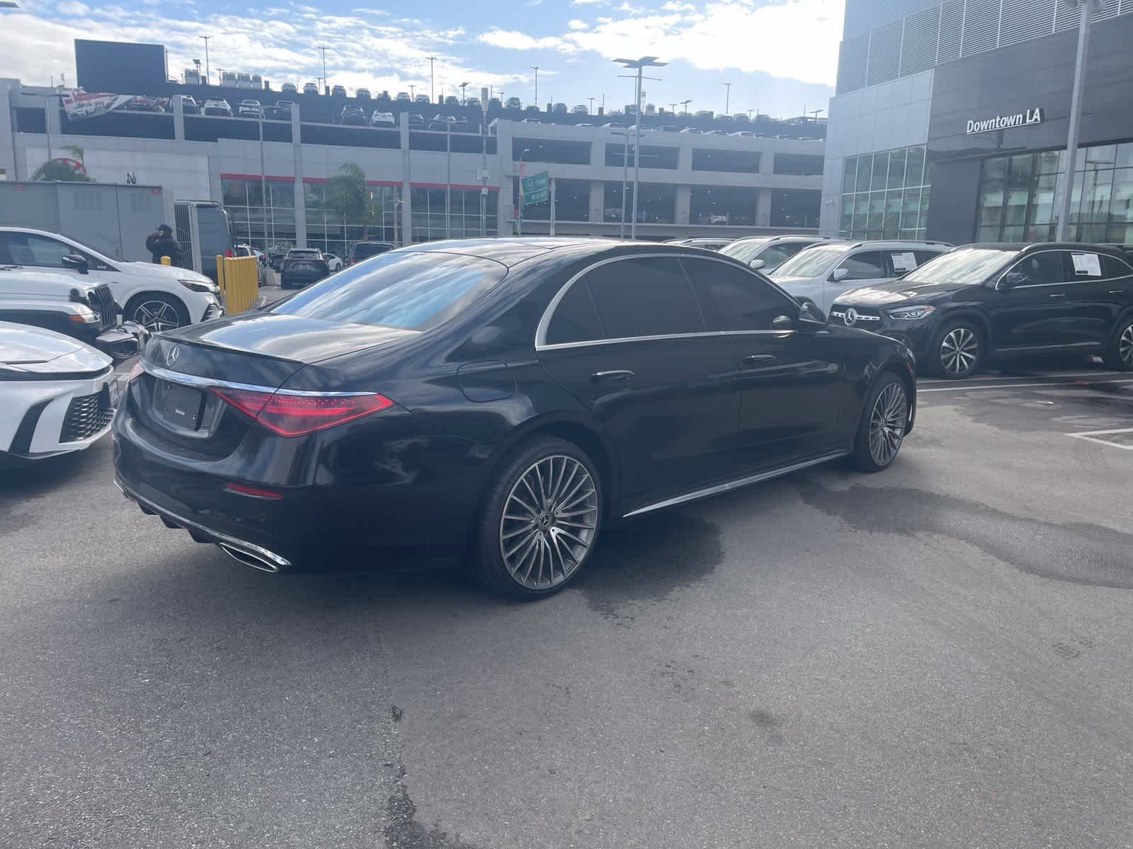 Used 2022 Black Mercedes-Benz S 500 image 4
