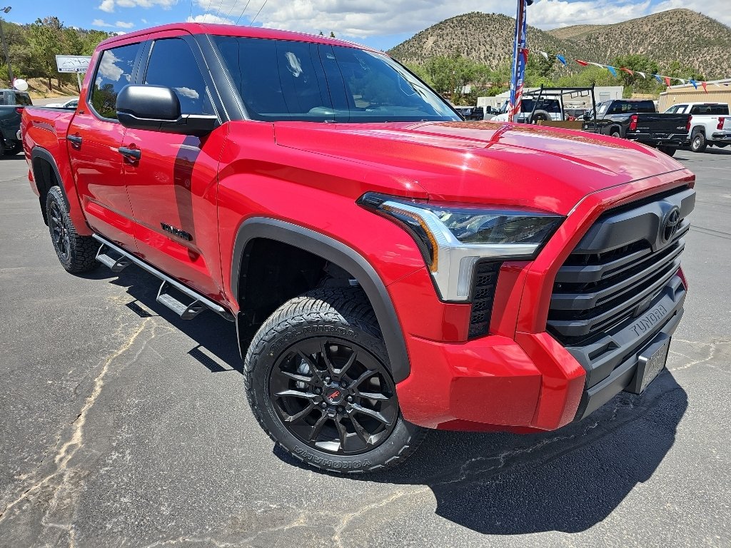 2025 Toyota Tundra SR5 3.4L 4WD CrewMax 5.5' Bed's photo