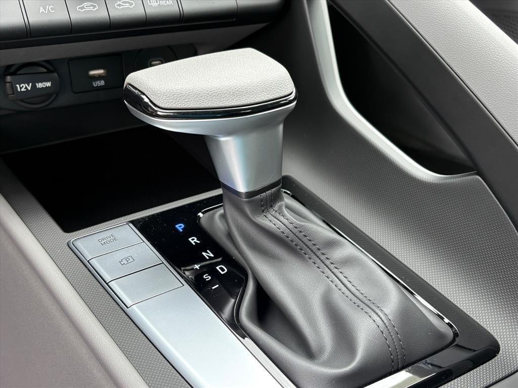 New 2026 Amazon Gray Pearl Hyundai SE image 55